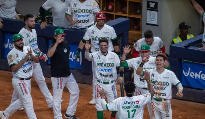 Los Cañeros se ponen de líderes tras remontar a Cuba 6 carreras a 5