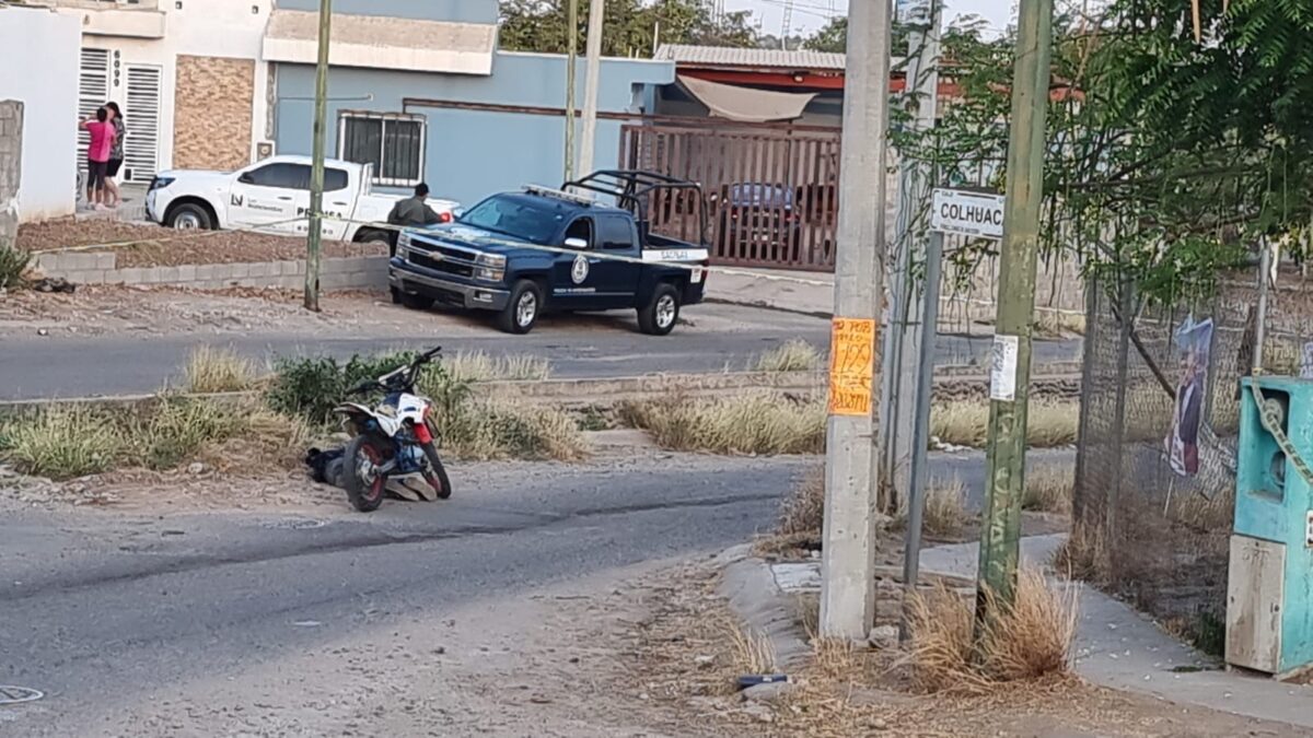 Asesinan a balazos a joven motociclista en Lomas de San Isidro