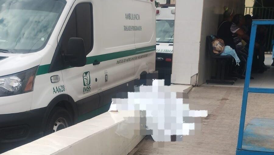 Arrojan cuerpo sin vida de un hombre en el área de Urgencias del IMSS Costa Rica