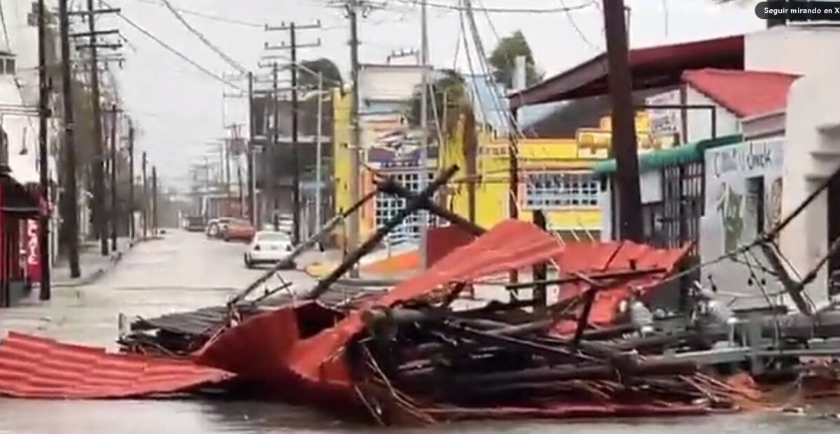 «Norma» toca tierra en San José del Cabo y causa daños con fuertes lluvias y vientos