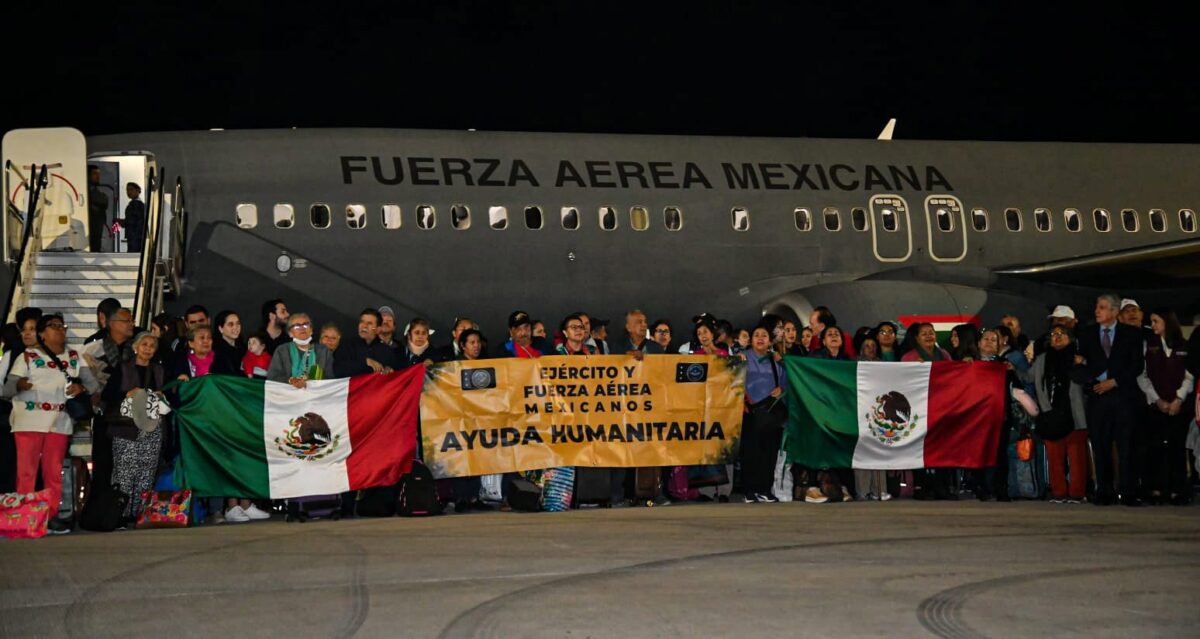 Aterriza en suelo mexicano primer avión de la Sedena con repatriados de Israel