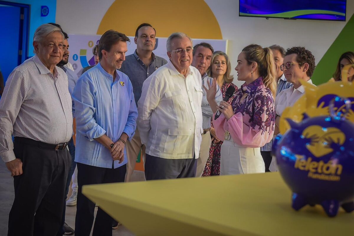 Inauguran AMLO y Rocha el centro Teletón de Mazatlán