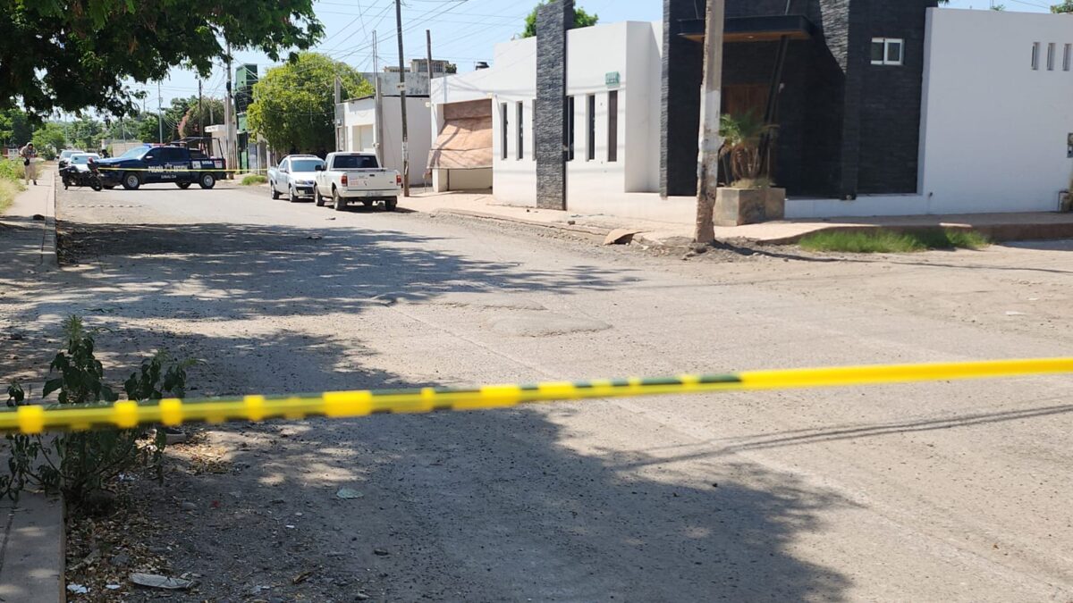 Levantan a un trabajador en una vivienda junto al panteón 21 de Marzo