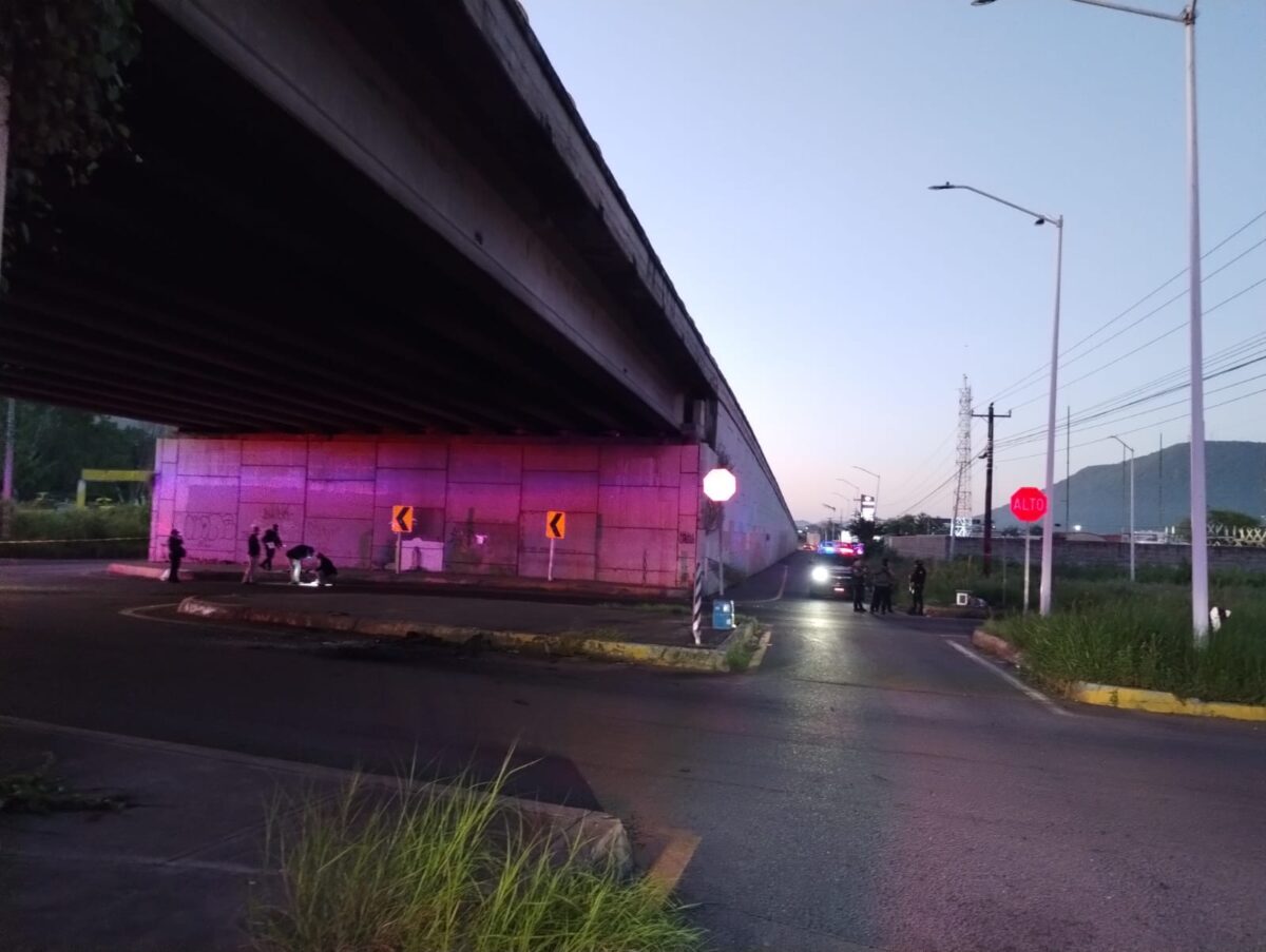 Localizan cuerpo sin vida de un hombre debajo de puente de La Costerita