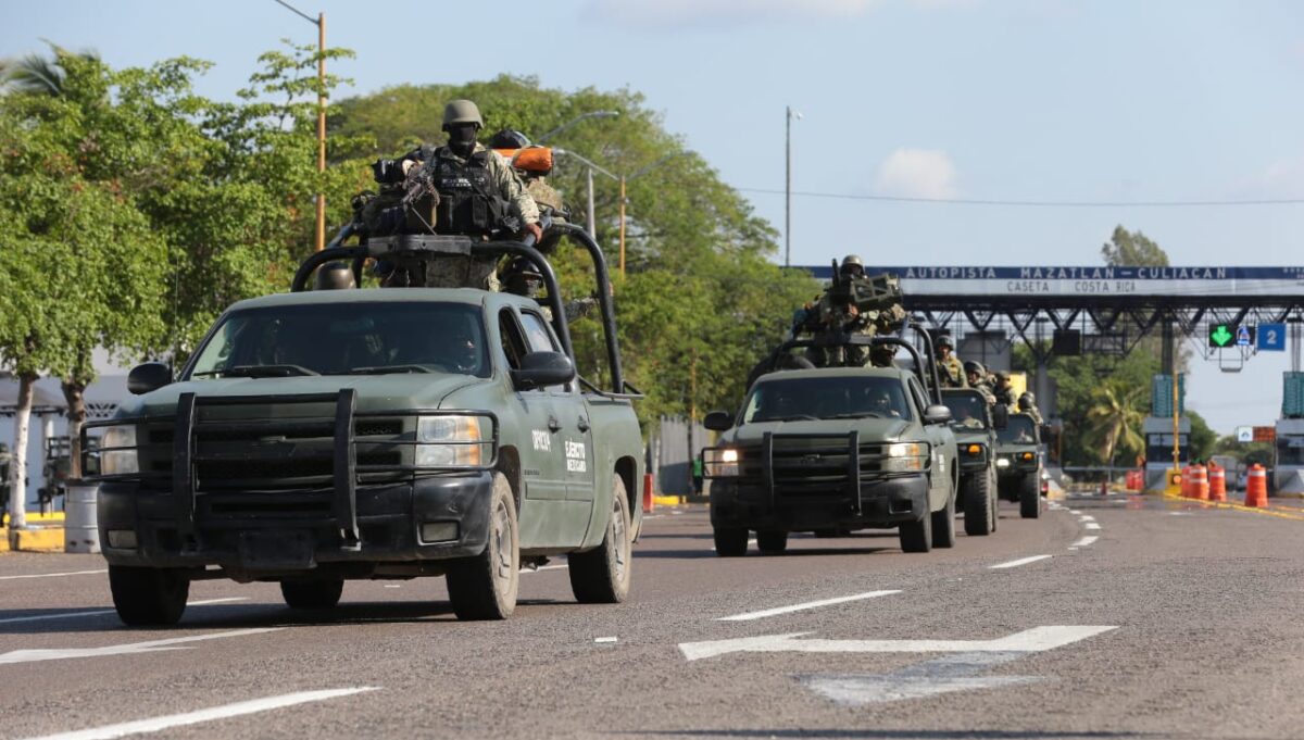 Llegan 250 militares más para reforzar los operativos de seguridad en Culiacán