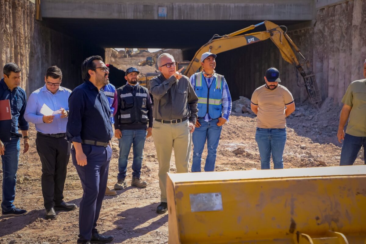 Supervisa Rocha Moya obras que permitirán mejorar la movilidad en Culiacán