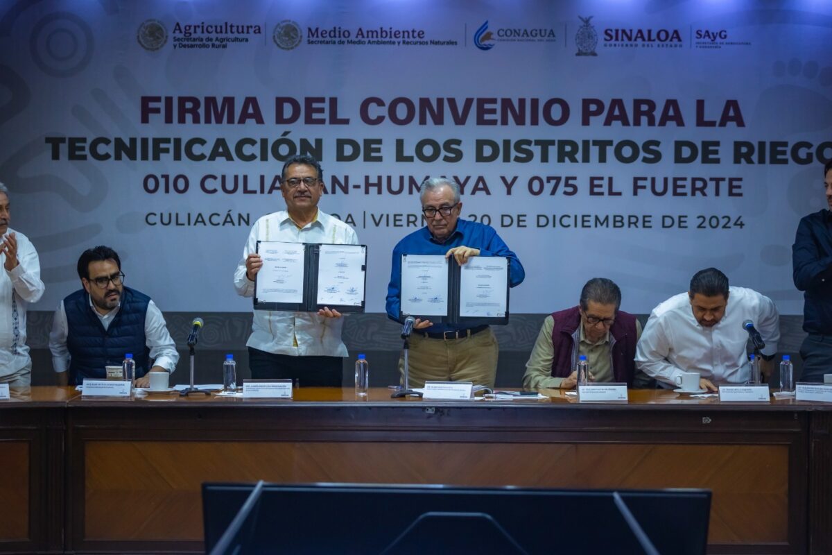 Firma el gobernador convenio para la tecnificación de distritos de riego